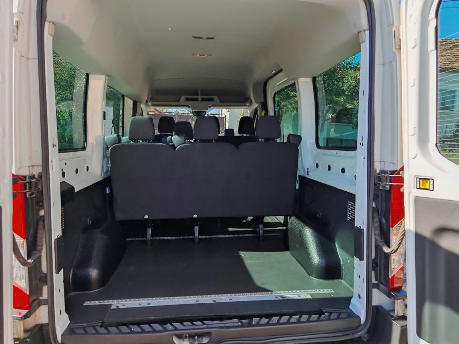 Ford Transit 2.2 tdci, 125 cai 8 locuri, 2015