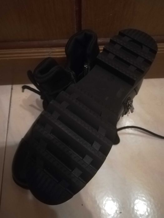 Дамски зимни боти