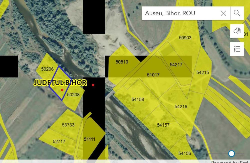 Teren  pe malul Crișului Repede - Cacuciu Vechi
