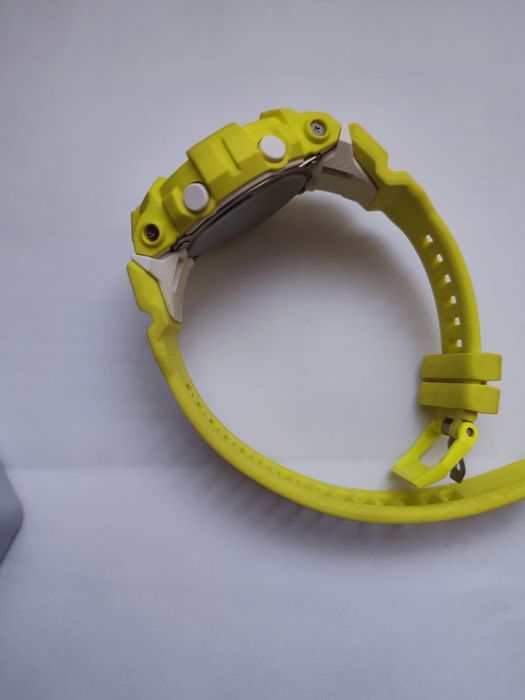 Vând ceas dama Casio G shock