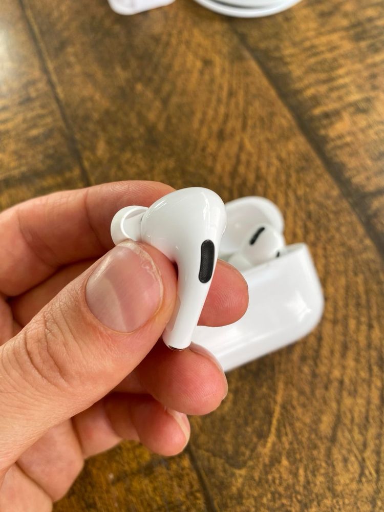 ЧИСТО НОВИ / Airpods Pro 2 / уникална цена
