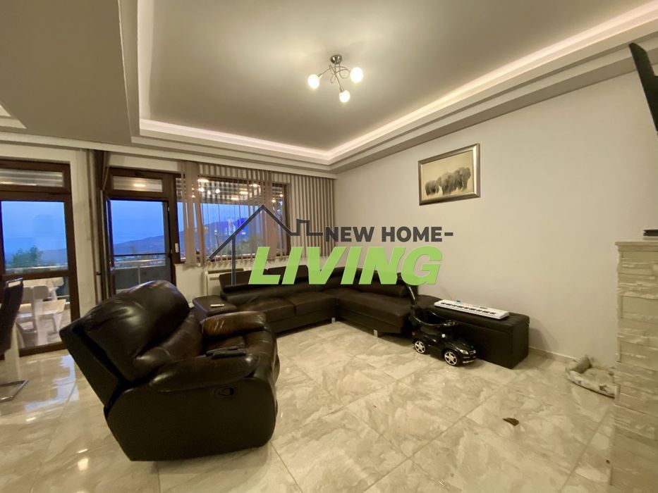 Продава се Къща в Куклен - 157 кв.м за 2281 €/кв.м - Снимка #1