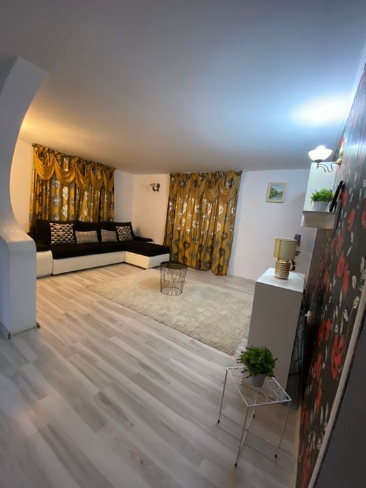 Vând 2 Cabane în Dubova Mehedinti