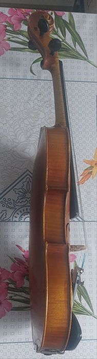 Vând Vioara clasica veche 4/4