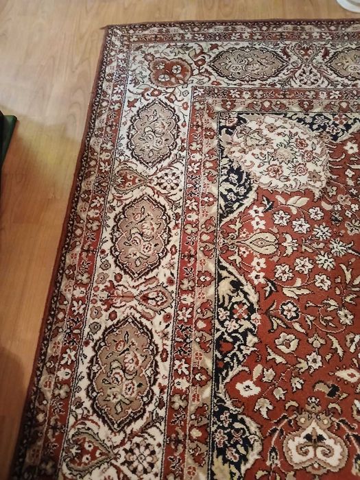 Килим, тип персийски