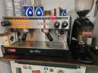 Expresor profesional de cafea