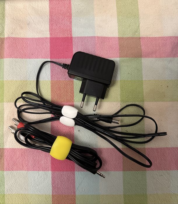 Слушалки SONY MDR-RF855R с докинг станция