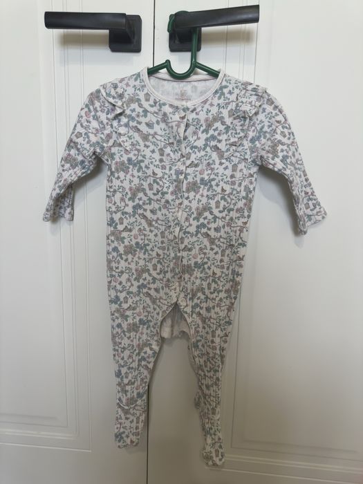 Комбинезон на девочку 74 см