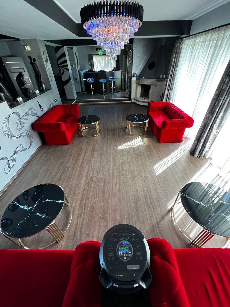 Vila Petrecere București - Piscina - Casa de petrecere - Majorat