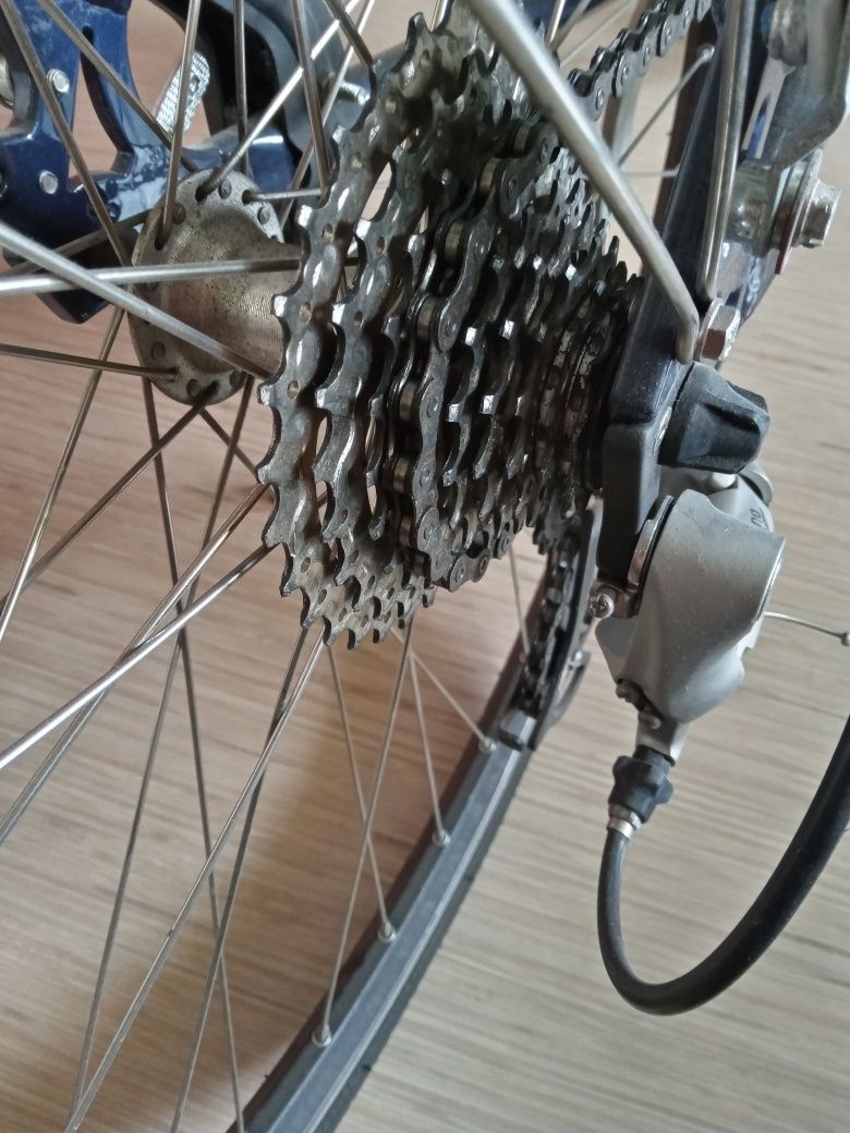 Велосипед, алуминий с 27 скорости, марка Winora laguna.