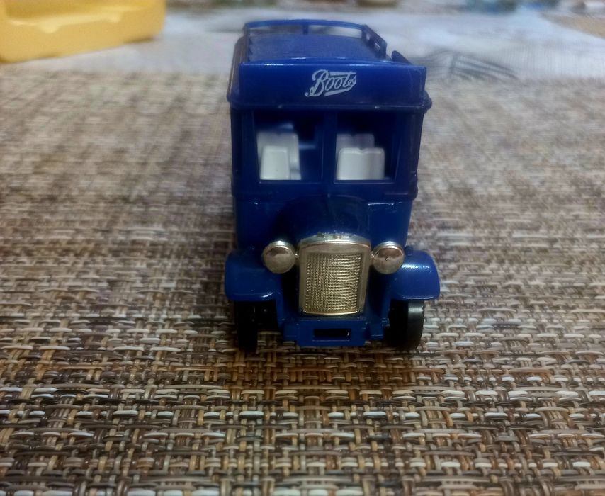 Matchbox&Lledo&Corgi
