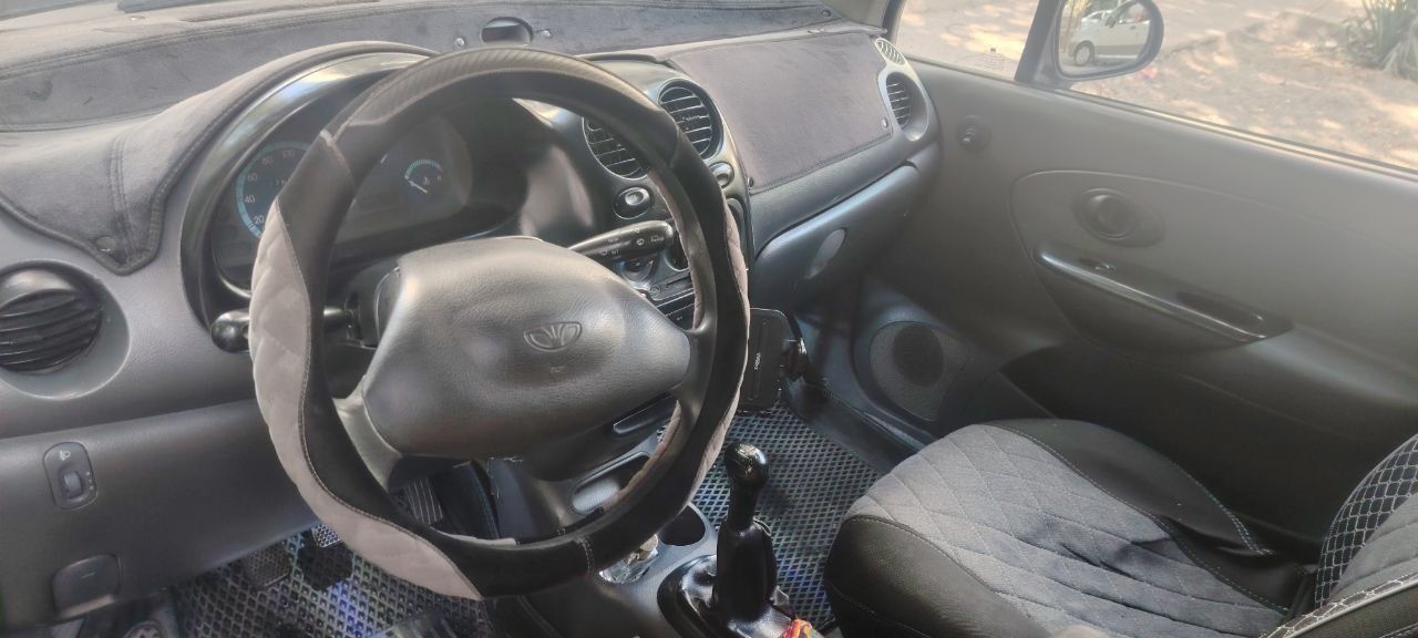 Matiz 2004 yilda ishlab chiqarilgan bir qul haydalgan