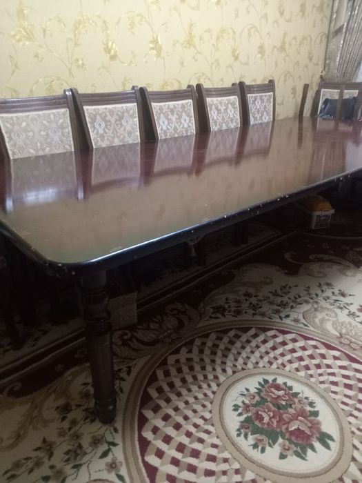 Стол стул сотилади