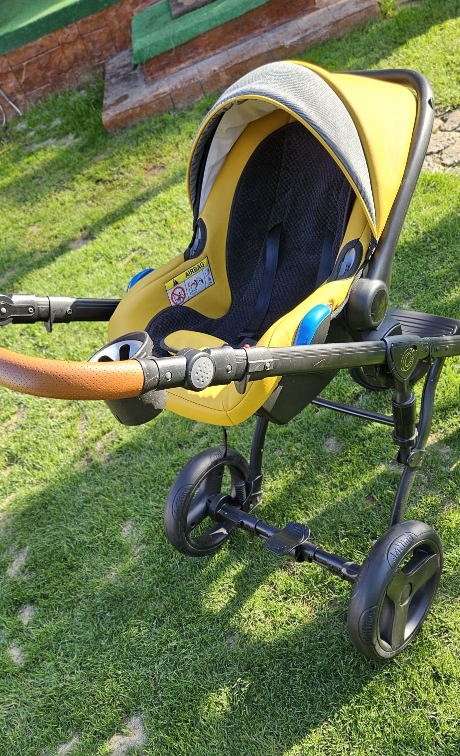 Vand Carucior 3in1  Krausman Nexxo Yellow