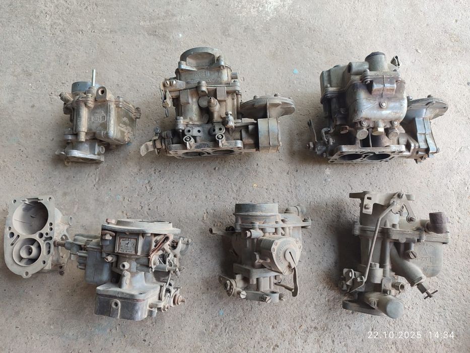 Карбюраторы разные на запчасти