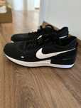 Nike waffle trainers