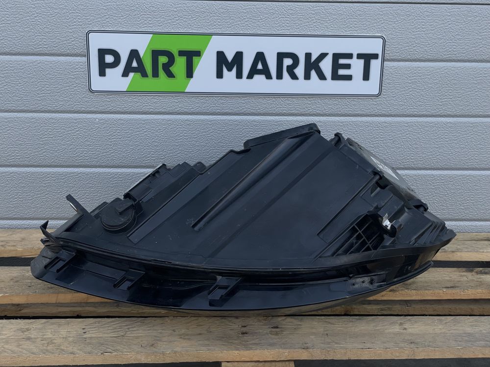 Десен фар AUDI A6 C7 FULL LED 4G0941774C