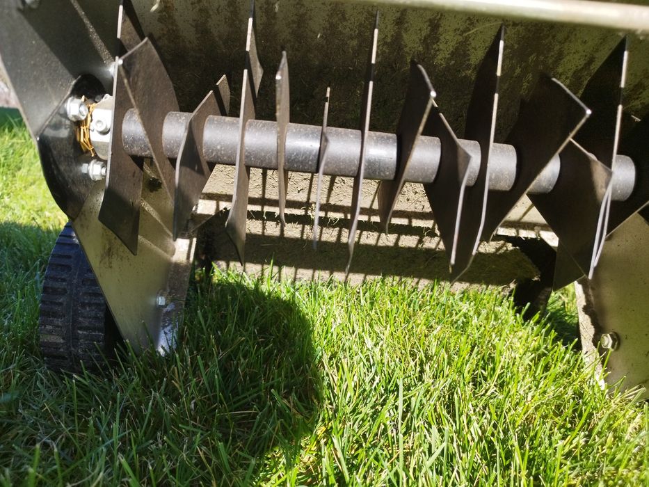 Gardener четиритактов бензинов аератор /вертикулатор