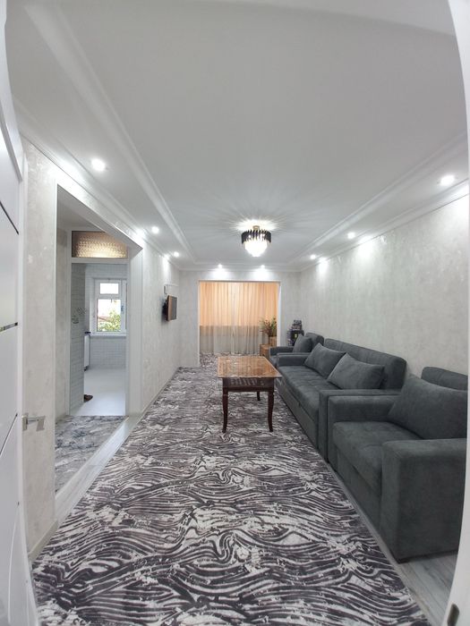 Сдаётся 3х комнатная квартира на 2 этаже .Вокзал .450$