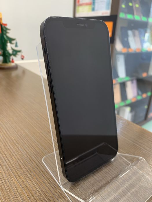 iPhone 12 / 64GB / 87% / Garantie 12 luni