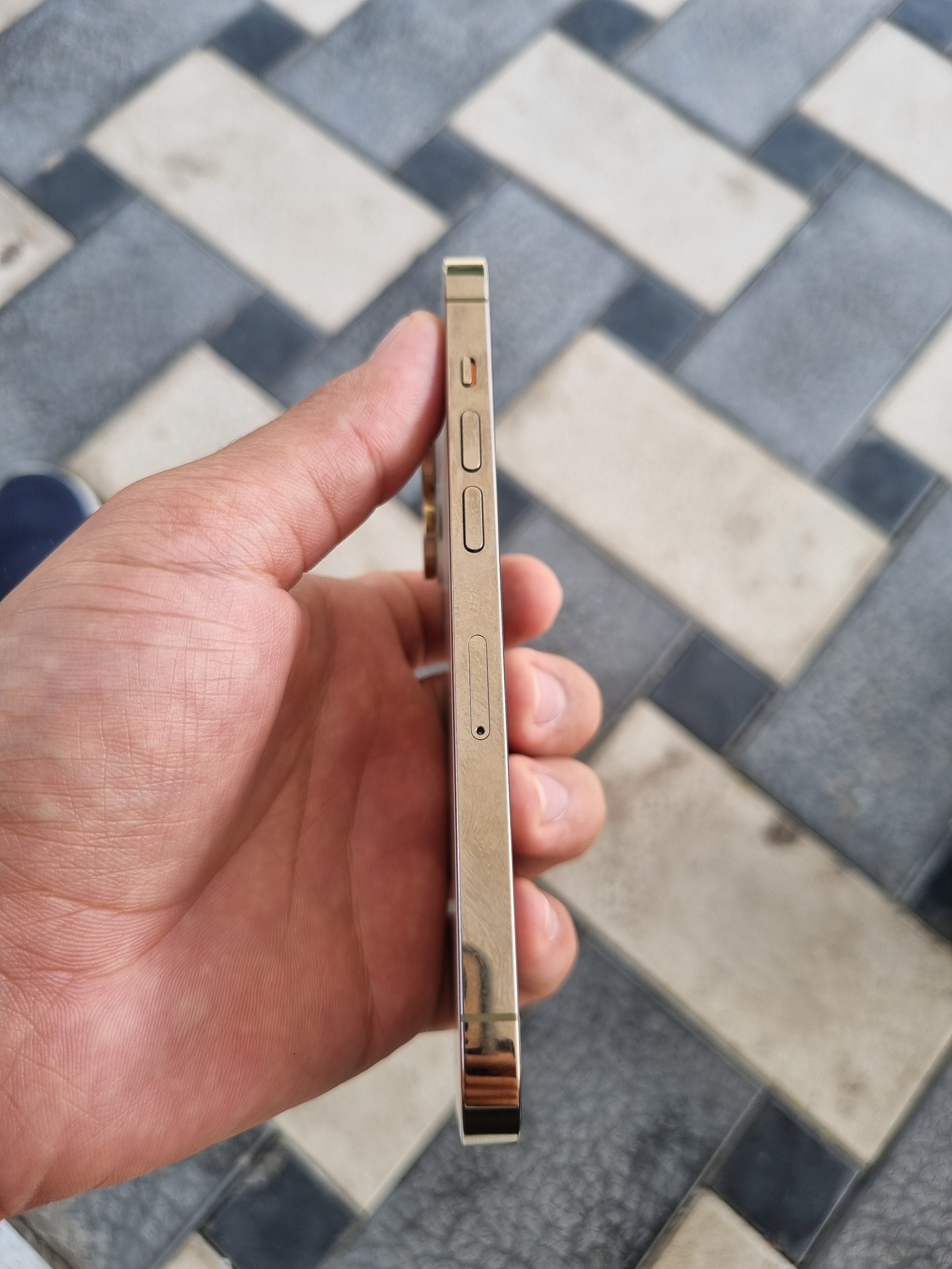iPhone 14 pro 256gb