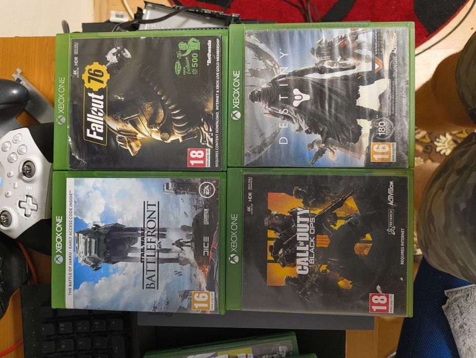 Vând Xbox One S 500 GB + 7 jocuri