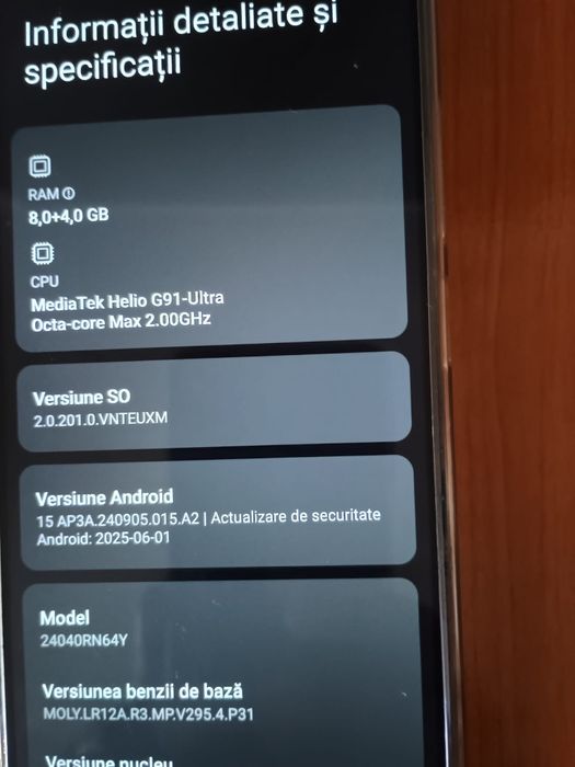 Vând Xiaomi hyperOS (redmi 13)