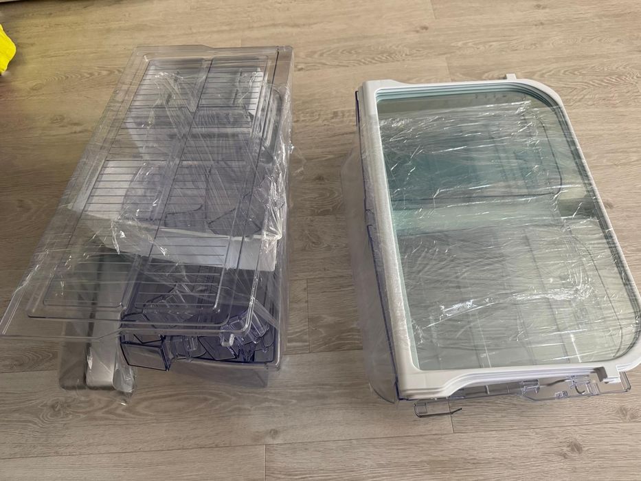 Sertare, polițe & suport sticle pentru frigider Beko DDEN507WD+