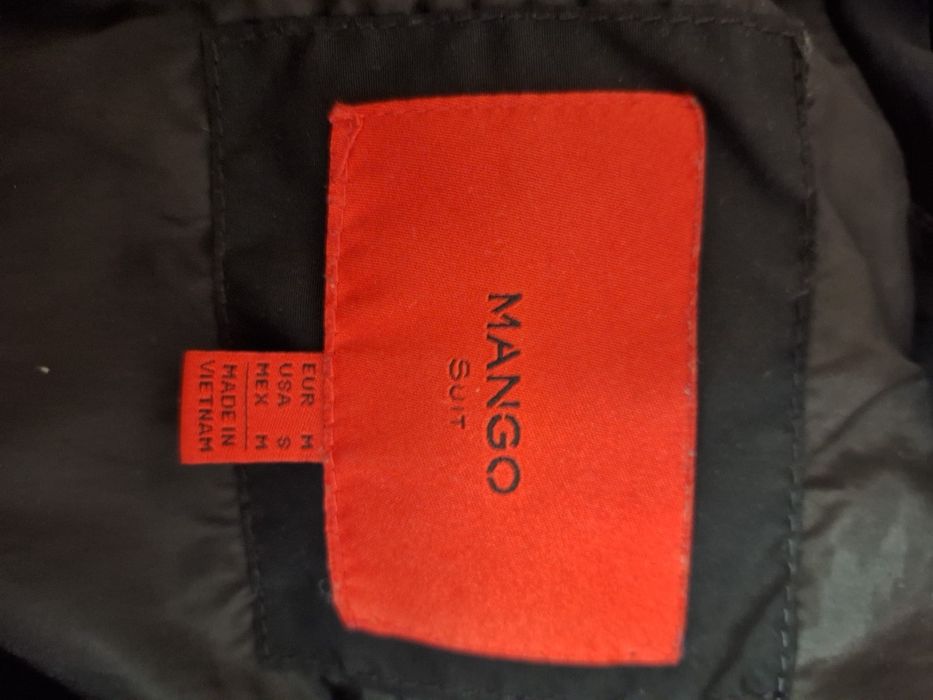 Продам пуховик Mango