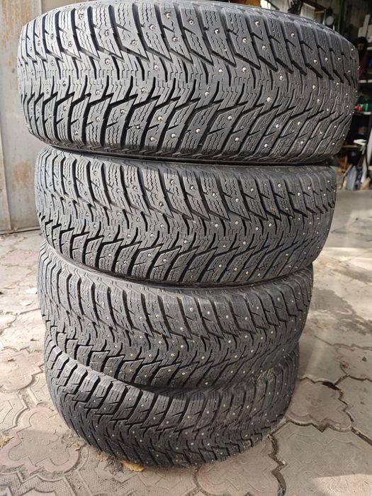 Продам зимние шипованые шины GOODRIDE IceMaster