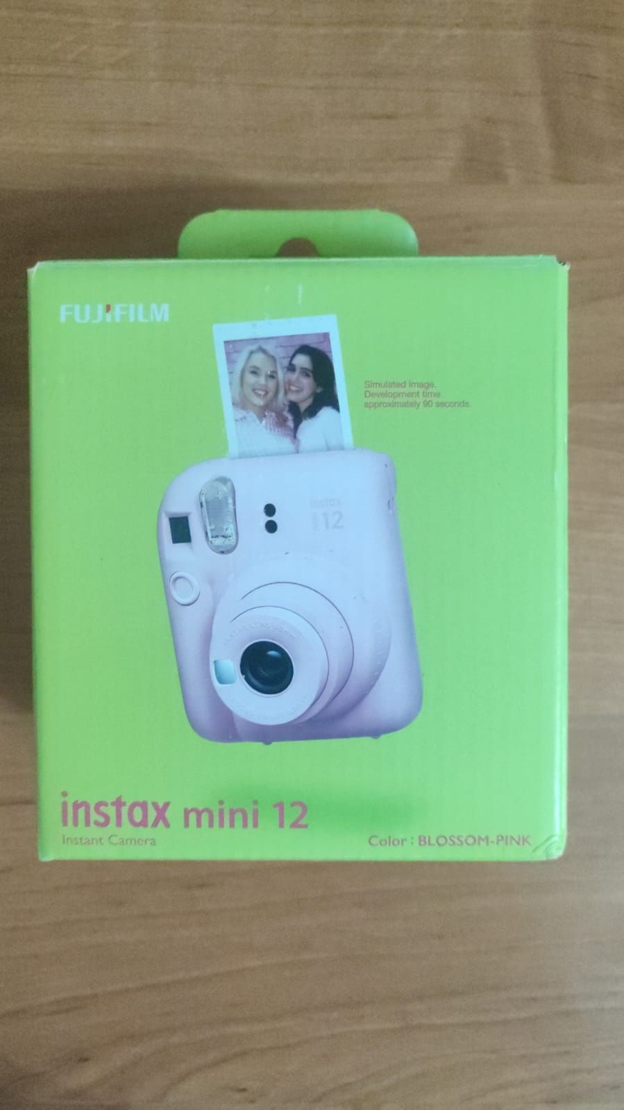 Instax mini 12 б/у