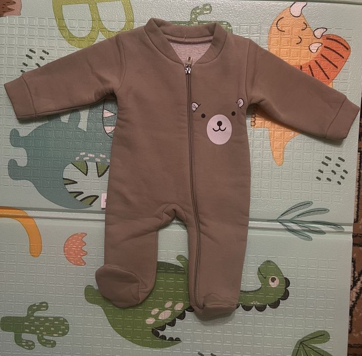 Продам комбинезон 56р