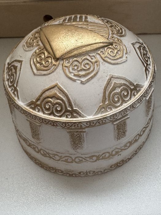 Продам бонбоньерки