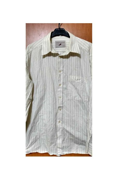 Oferta! Camasa CHEVALET UK ,barbati, alb-bej cu dungi, maneca lunga, L