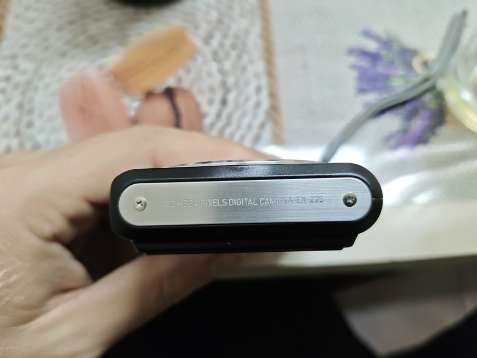 Aparat foto Casio Elixim EX-Z75