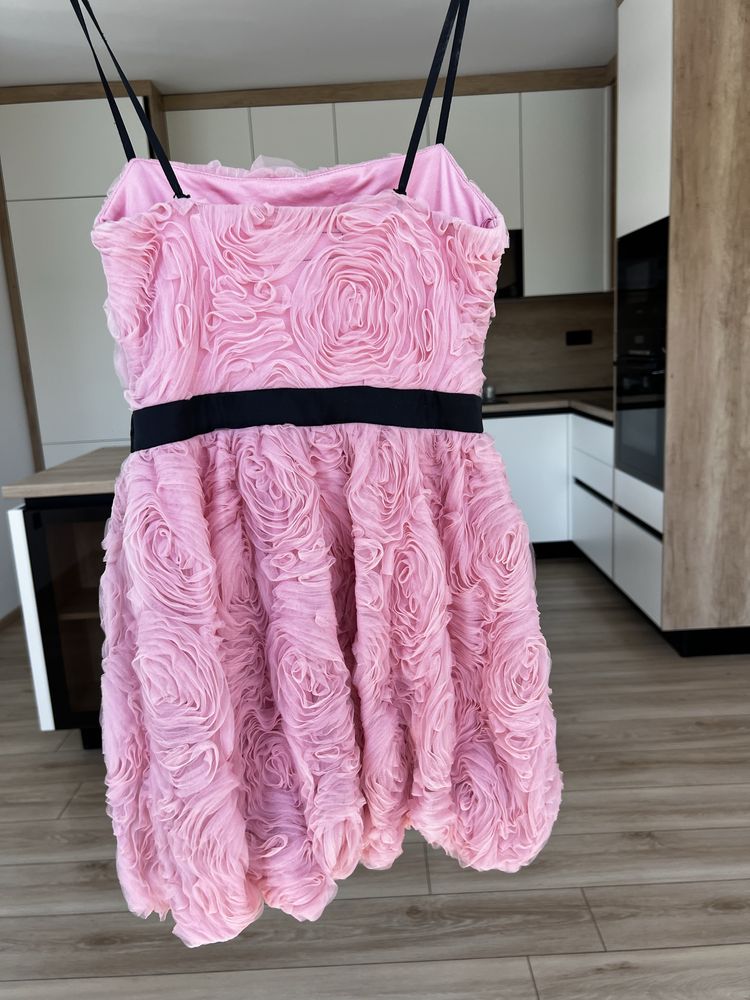 Рокля ZARA с етикет