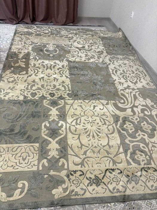 Ковер Ширина 2,35 на 3,35 Хороший после химчистки