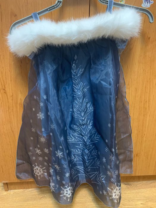 Рокля на Елза от замръзналото кралство.