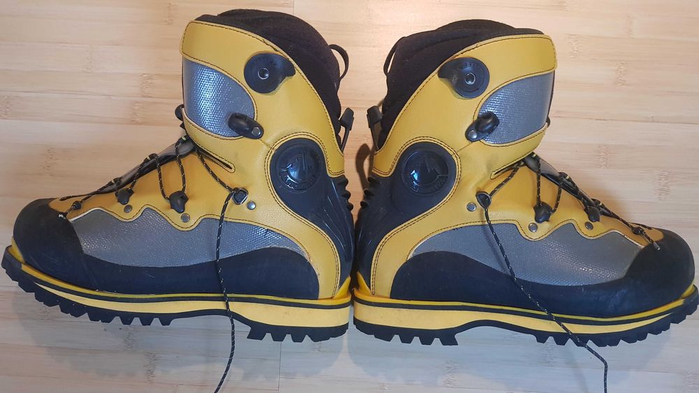 Bocanci de alpinism La Sportiva Spantik
