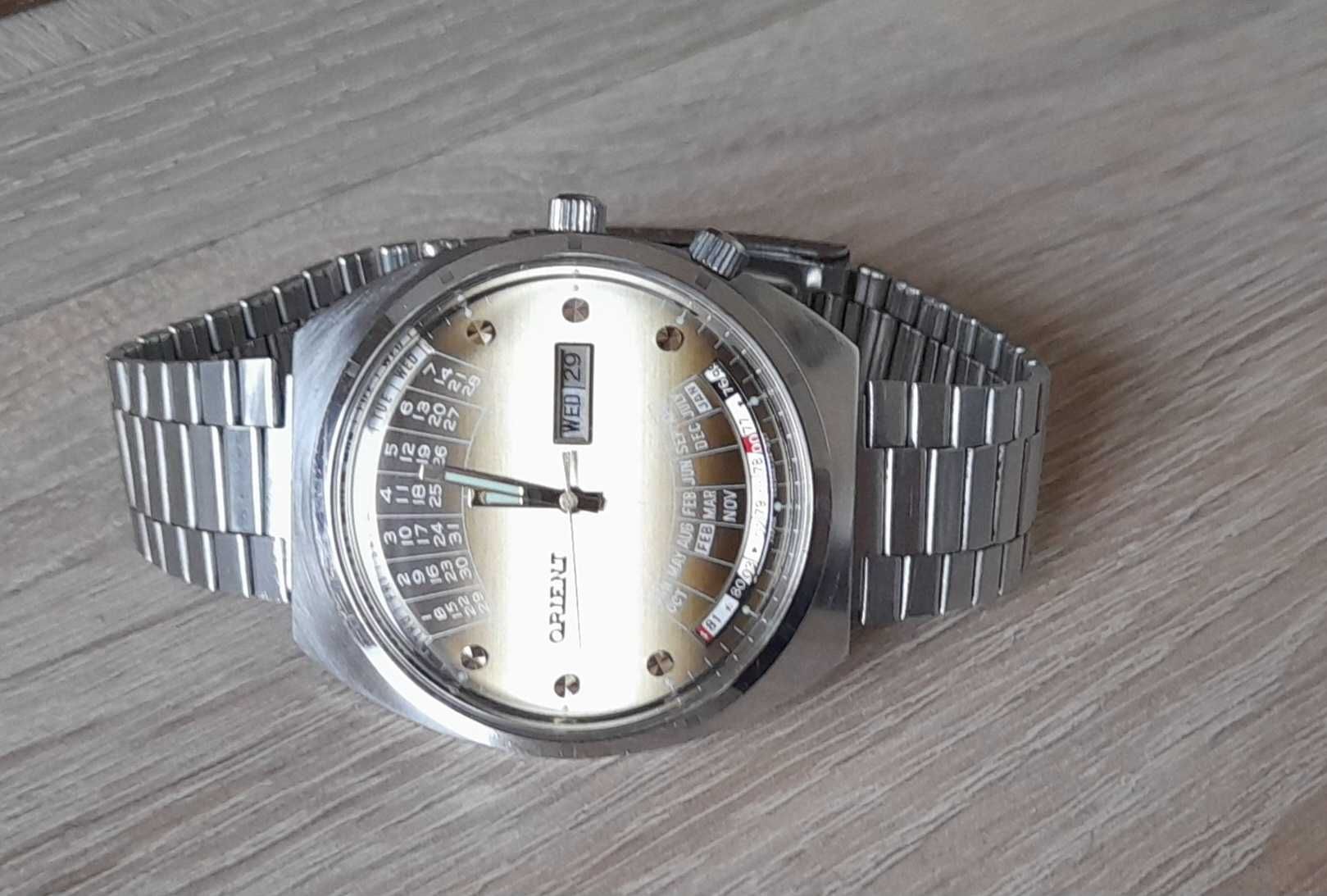 Ceas Orient Multi Year Calendar Automatic din anii '70 superb