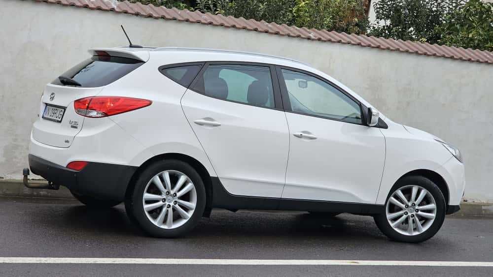 Hyundai IX35 2012 2.0crdi 136cp 4x4 Euro5 / PANO Keyless NAVI Piele