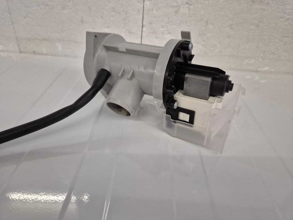 Pompa evacuare masina de spalat LG BPX 2-2L model / C137