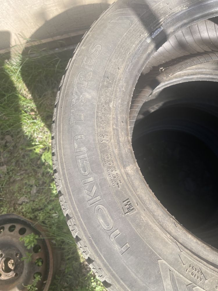 Продам шины нокиан
