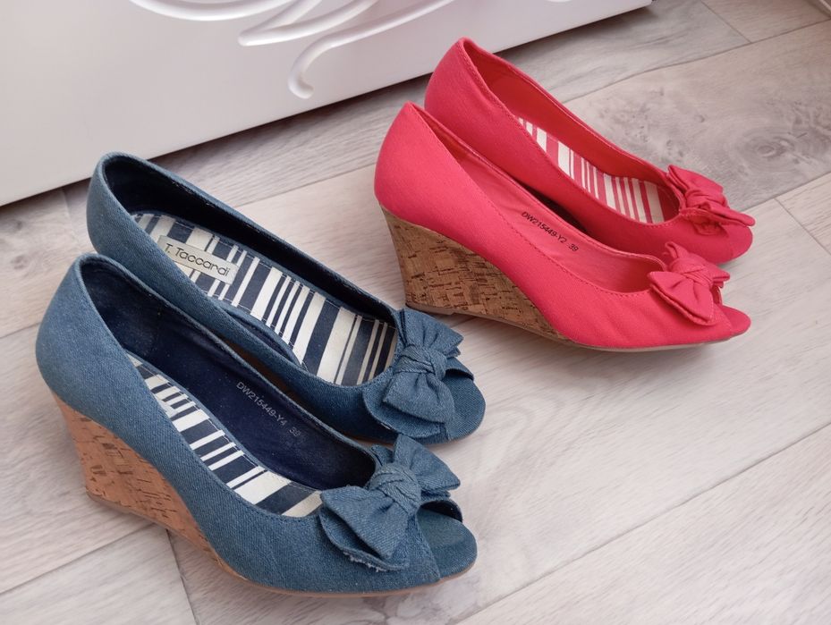 Туфли красные, ткань джинса