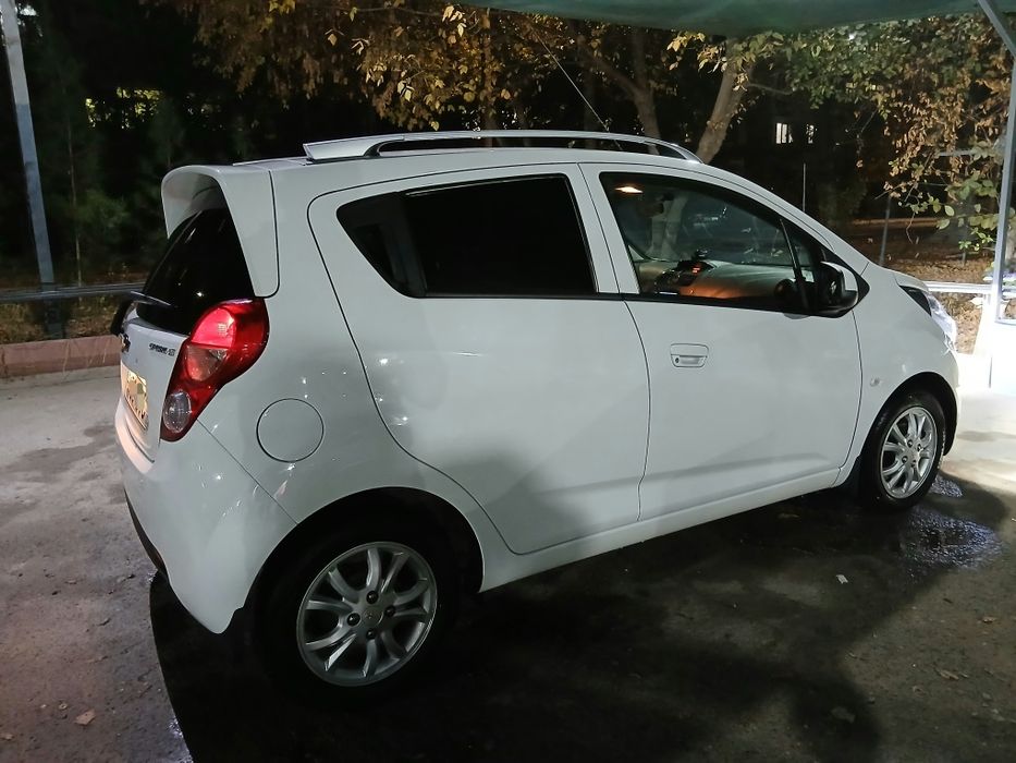 Chevrolet Spark 2022 - автомат, 4-позиция