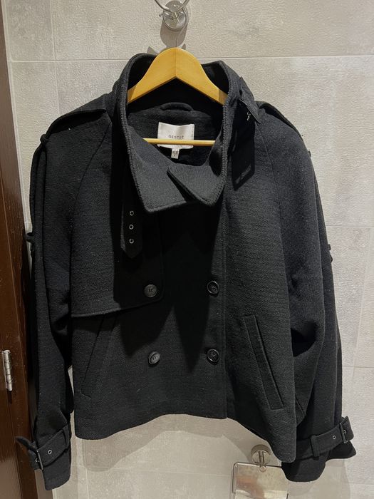 Вълнено палто Gestuz