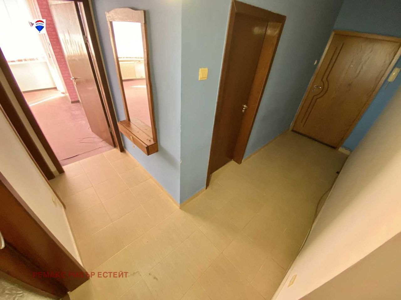 Продава се Тристаен апартамент в Русе, Възраждане - 77 кв.м за 1428 €/кв.м - Снимка #8