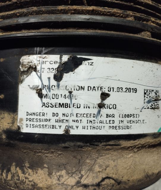 Perna aer spate dreapta A 167 320 0025 Mercedes-Benz GLE prima genera