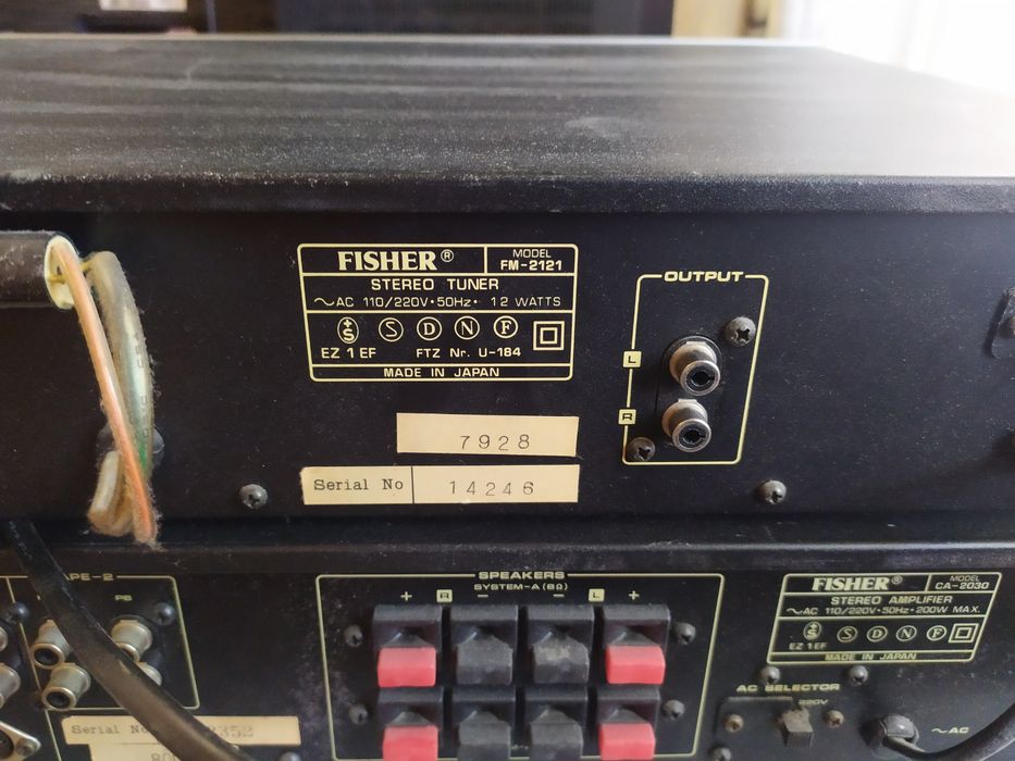 усилвате и тунер FISHER ca2030 fm 2121