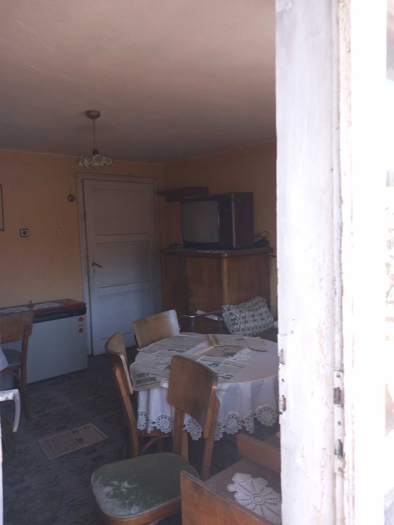 Продава се Етаж от къща в Кюстендил, Запад - 100 кв.м за 670 €/кв.м - Снимка #13